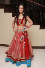 Kavita Ghai in Amit_s Creation at SHAM-E-AWADH Celebrate this festive season in Awadhi Style in Vedic Spa Mantra on 26th Oct 2012.JPG